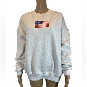 Sunkissed Coconut Pearl Gray Vintage Sweatshirt with American Flag Patch size S